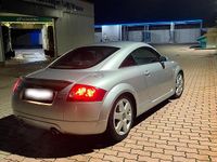 Gebraucht Audi TT S-Line 225 PS (165 kW) 2000 Silber Coupé