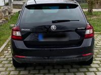 Gebraucht Skoda Rapid Style 122 PS (89 kW) 2014 Schwarz Kleinwagen