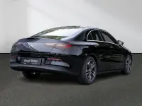 Gebraucht Mercedes CLA200 163 PS (119 kW) 2024 Unilack nachtschwarz Coupé