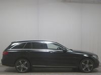 Gebraucht Mercedes C300e 306 PS (225 kW) 2021 Schwarz Kombi