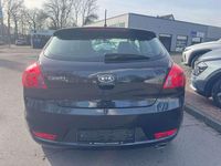 Gebraucht Kia Ceed Edition 7 90 PS (66 kW) 2012 Schwarz Kleinwagen