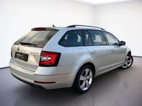 Gebraucht Skoda Octavia Style 190 PS (139 kW) 2019 Brilliantsilber Kombi