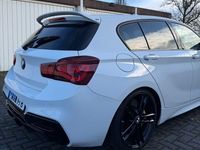 Gebraucht BMW 118 Shadowline 136 PS (100 kW) 2018 Weiß Kleinwagen