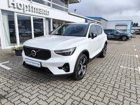 Gebraucht Volvo XC40 Plus 163 PS (119 kW) 2025 Crystal white / metallic SUV