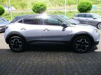 Gebraucht Opel Mokka Ultimate 131 PS (96 kW) 2021 Kontrast grau/quarz silber (metallic) SUV