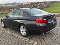 Gebraucht BMW 523 204 PS (150 kW) 2010 Grau Limousine