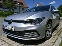 Gebraucht VW Golf VIII Life 131 PS (96 kW) 2023 Silber Kombi
