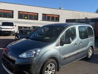 Gebraucht Peugeot TePee Active 92 PS (67 kW) 2013 Grau Limousine