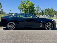 Gebraucht Kia Stinger GT 366 PS (269 kW) 2023 Schwarz Kleinwagen