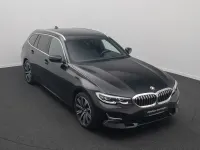 Gebraucht BMW 330 Luxury Line 286 PS (210 kW) 2021 Schwarz Limousine