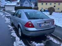 Gebraucht Ford Mondeo 125 PS (91 kW) 2002 Silber Limousine
