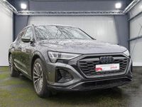 Gebraucht Audi Q8 Sportback e-tron S-Line 250 kW (340 PS) 2023 Daytonagrau perleffekt SUV