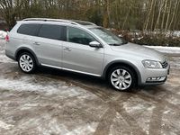 Usata VW Passat 170 CV (125 kW) 2012 Argento Station wagon