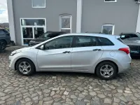 Gebraucht Hyundai i30 Classic 90 PS (66 kW) 2015 Silber Kombi