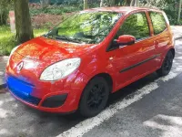 Gebraucht Renault Twingo 58 PS (42 kW) 2011 Rot Kleinwagen