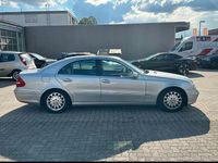 Gebraucht Mercedes E320 Elegance 224 PS (164 kW) 2002 Silber Limousine