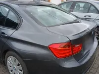 Gebraucht BMW 320 Sport Line 184 PS (135 kW) 2012 Grau Limousine