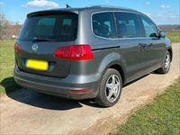 Gebraucht VW Sharan 140 PS (102 kW) 2012 Grau Van / Kleinbus