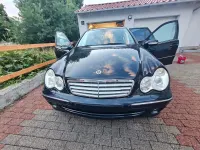 Gebraucht Mercedes C220 Sport Edition 179 PS (131 kW) 2005 Schwarz Kombi