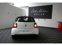 Gebraucht Smart ForFour 71 PS (52 kW) 2018 Black/white Kleinwagen