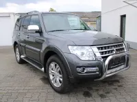 Gebraucht Mitsubishi Pajero Instyle 190 PS (139 kW) 2016 Grau (metallic) SUV