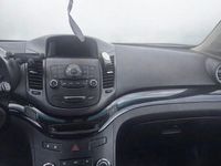 Gebraucht Chevrolet Orlando LS 141 PS (103 kW) 2011 Silber Van / Kleinbus