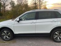 Gebraucht VW Tiguan 245 PS (180 kW) 2022 Weiß SUV