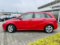 Gebraucht Mercedes B180 Urban 109 PS (80 kW) 2018 Jupiterrot Van / Kleinbus