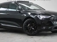 Gebraucht Audi e-tron S-Line 300 kW (408 PS) 2019 Schwarz SUV