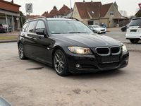Gebraucht BMW 320 174 PS (127 kW) 2009 Schwarz Kombi
