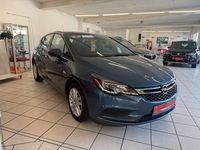 Gebraucht Opel Astra Edition 105 PS (77 kW) 2017 Deep sky Kleinwagen