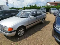 Gebraucht Mercedes C180 122 PS (89 kW) 1994 Silber Limousine