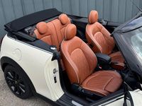 Gebraucht Mini Cooper Cabriolet 136 PS (100 kW) 2019 Weiß Cabrio