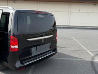 Gebraucht Mercedes V220 163 PS (119 kW) 2016 Schwarz Van / Kleinbus