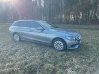 Gebraucht Mercedes C220 175 PS (128 kW) 2014 Grau Kombi