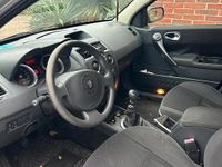 Gebraucht Renault Mégane II 120 PS (88 kW) 2006 Silber Kleinwagen