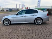 Second-hand BMW 325 218 CP (160 kW) 2005 Argintiu Berlinǎ