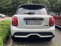 Gebraucht Mini Cooper S Classic 178 PS (130 kW) 2022 Silber Kleinwagen