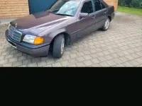Gebraucht Mercedes C180 Classic 122 PS (89 kW) 1994 Braun Limousine