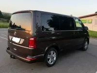 Gebraucht VW Multivan 150 PS (110 kW) 2018 Braun Van / Kleinbus