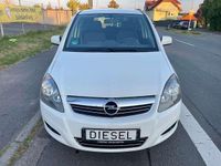 Gebraucht Opel Zafira Design Edition 125 PS (91 kW) 2011 Weiß Van / Kleinbus