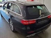 Gebraucht Mercedes E220 194 PS (142 kW) 2016 Schwarz Kombi