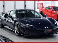 Gebraucht Ferrari 296 662 PS (486 kW) 2025 Blau Cabrio
