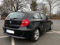 Gebraucht BMW 118 142 PS (104 kW) 2011 Schwarz Kleinwagen