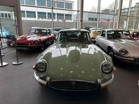 Second-hand Jaguar E-Type 268 CP (197 kW) 1972 Verde Coupe
