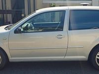 Gebraucht VW Golf IV 115 PS (84 kW) 2000 Grau Limousine