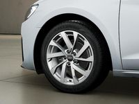 Gebraucht Audi A1 Sportback Advanced Plus 95 PS (69 kW) 2025 Gletscherweiß metallic Kleinwagen
