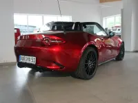 Gebraucht Mazda MX5 Exclusive-Line 132 PS (97 kW) 2026 Rot Cabrio