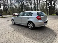 Gebraucht BMW 320 122 PS (89 kW) 2010 Grau Kleinwagen