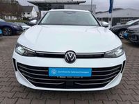 Gebraucht VW Passat Elegance 150 PS (110 kW) 2024 Weiß Limousine